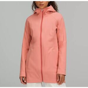 Lululemon Athletica Pink Ski Jacket Streamlined Silhouette